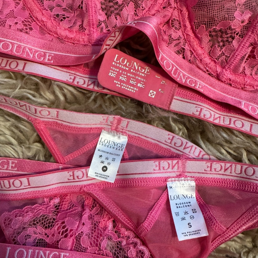 Lounge Underwear Balcony Blossom Bra Thong SET Hot Pink - Picture 3 of 3